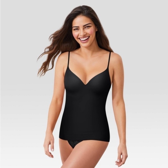 Maidenform Self Expressions Women's
Wireless Cami with Foam Cups 509 - Black
XXL - Picture 1 of 3